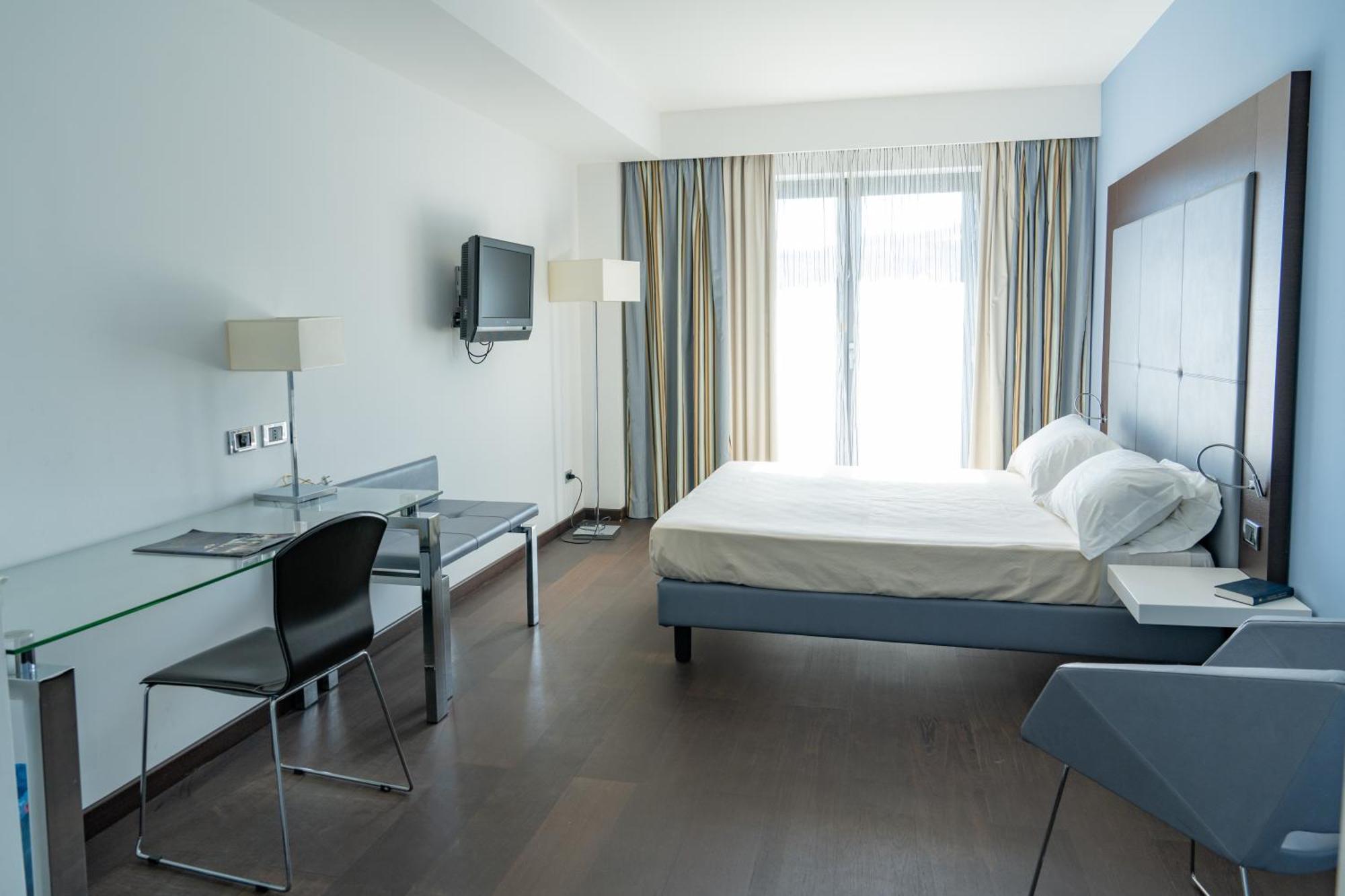 Hotel Napoleon Torre Melissa Buitenkant foto