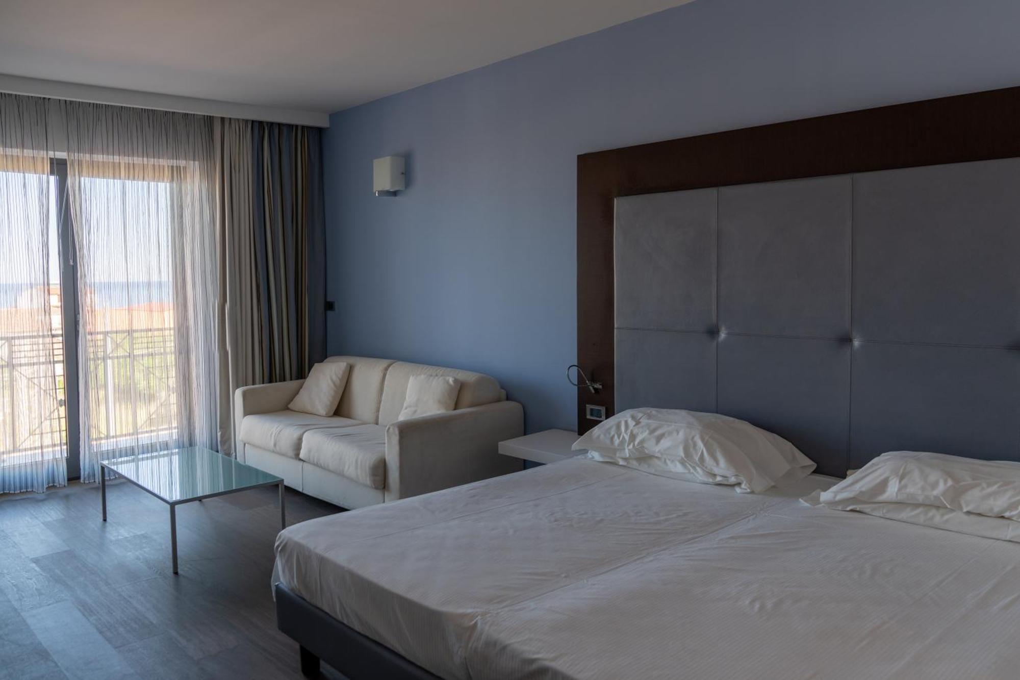 Hotel Napoleon Torre Melissa Buitenkant foto