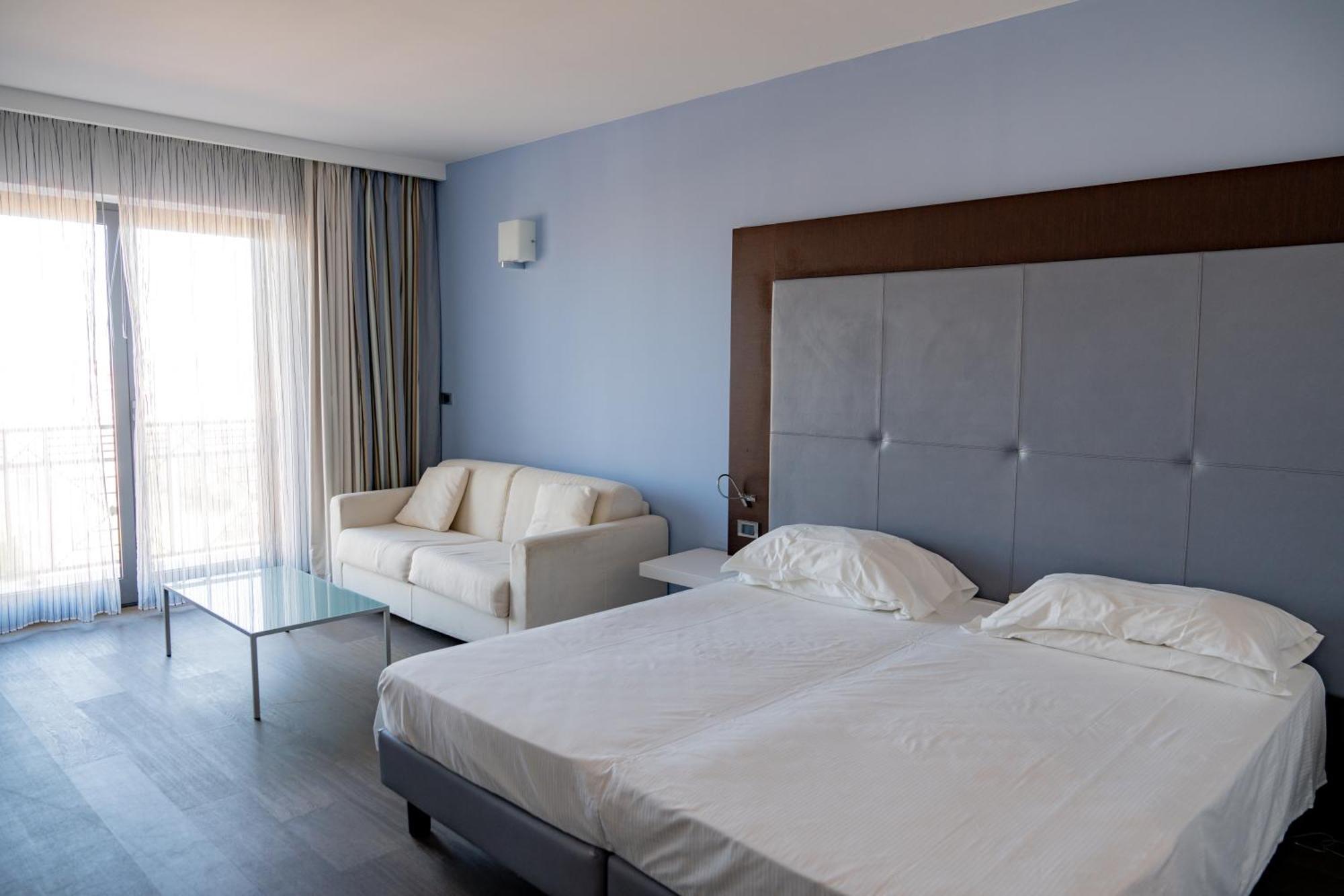Hotel Napoleon Torre Melissa Buitenkant foto