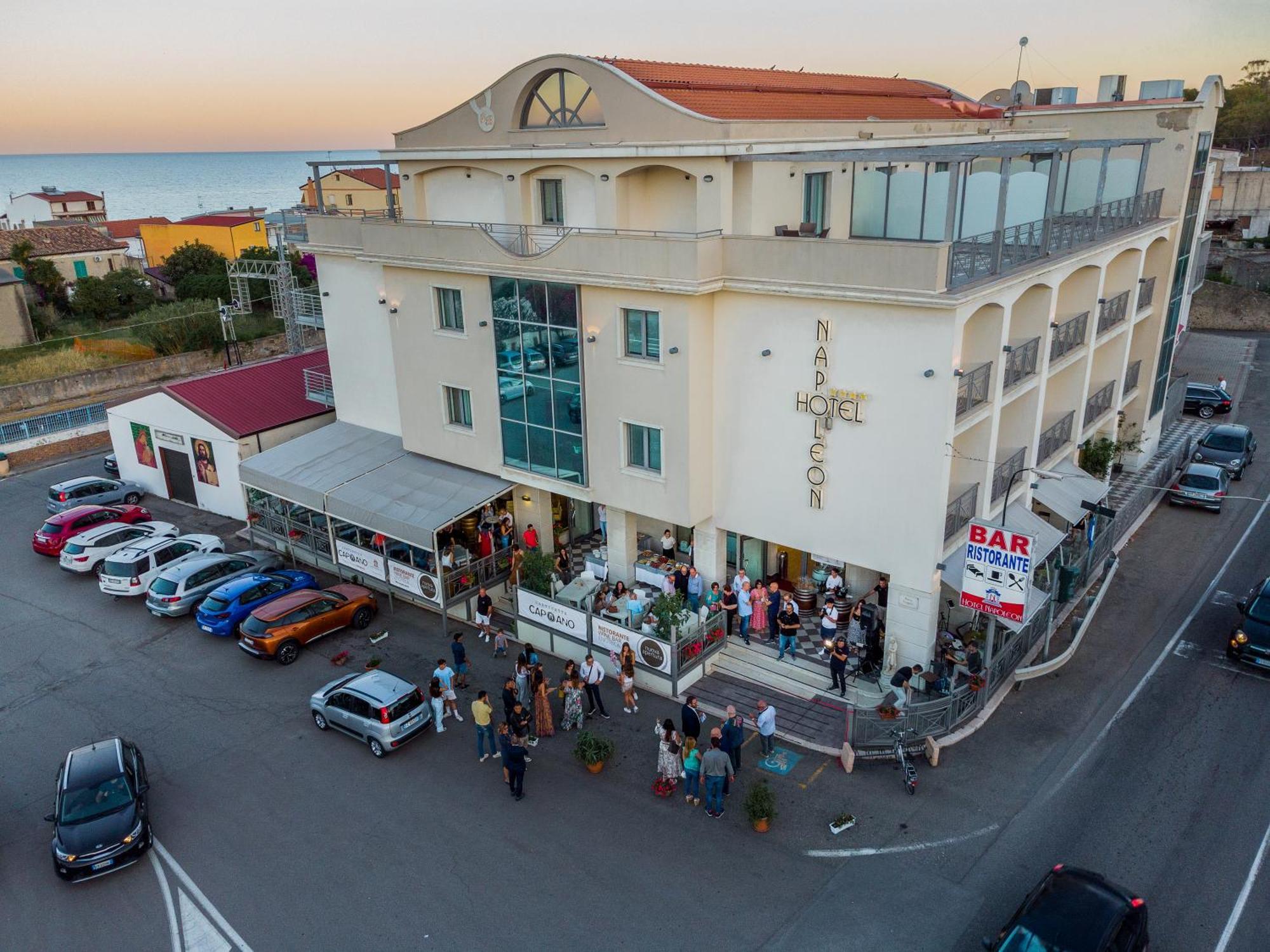 Hotel Napoleon Torre Melissa Buitenkant foto
